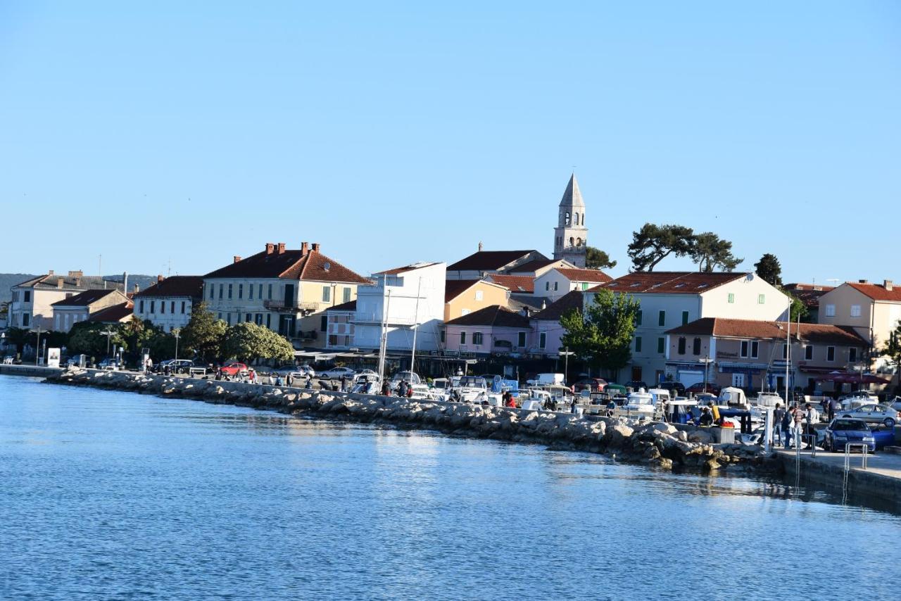 Mobile Home Biograd Na Moru Gapi House Bagian luar foto