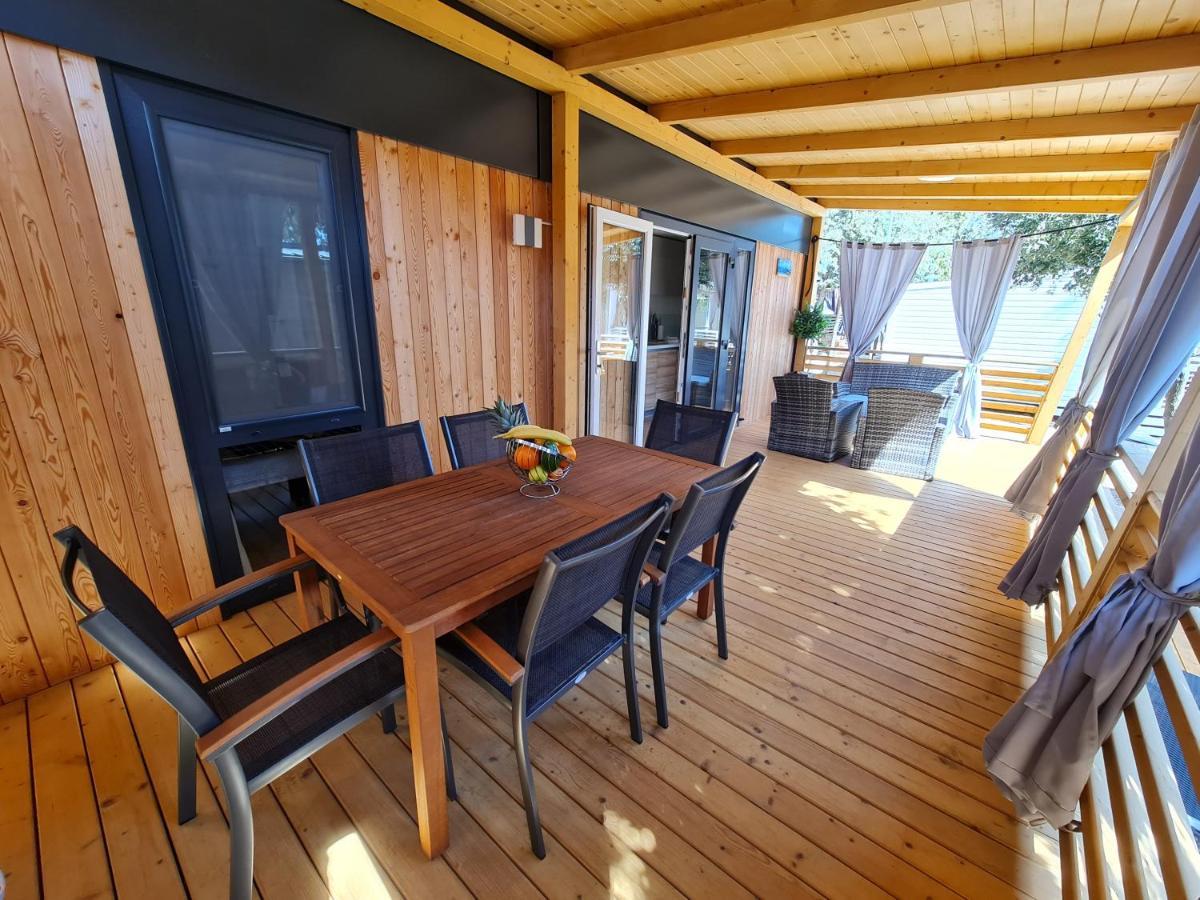 Mobile Home Biograd Na Moru Gapi House Bagian luar foto