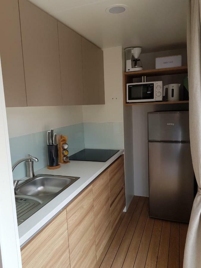 Mobile Home Biograd Na Moru Gapi House Bagian luar foto