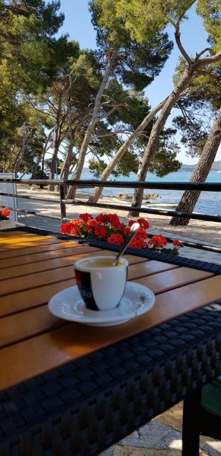 Mobile Home Biograd Na Moru Gapi House Bagian luar foto